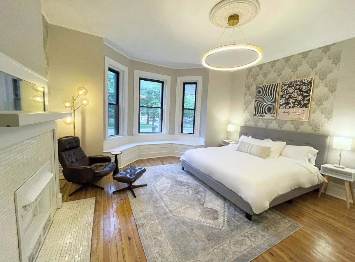 The Warhola Bloomfield By Luxe Pgh Apartment Питсбърг Екстериор снимка